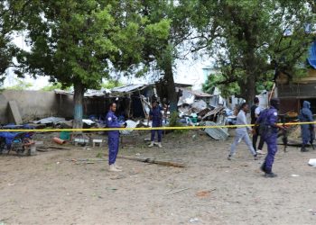 At least 8 dead, 13 wounded in Somalia market blast