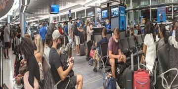 Testing requirements to be part of rules for travelers entering US