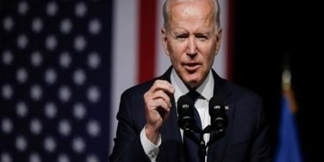 Biden confirms new travel bans from South Africa, 7 other countries