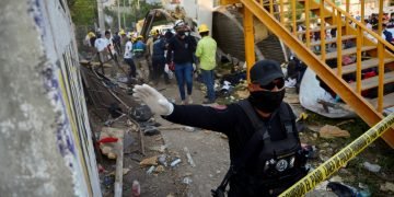 Dozens of Central American migrants killed in Mexico crash