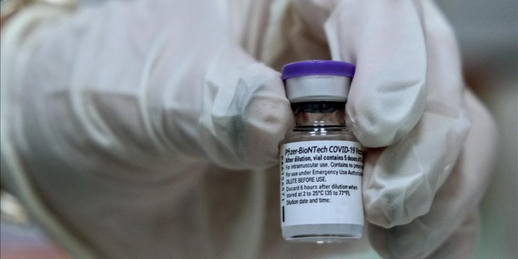 South Africa approves booster jab as omicron fuels new wave