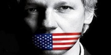 Besieged Assange looks set to face U.S. justice system