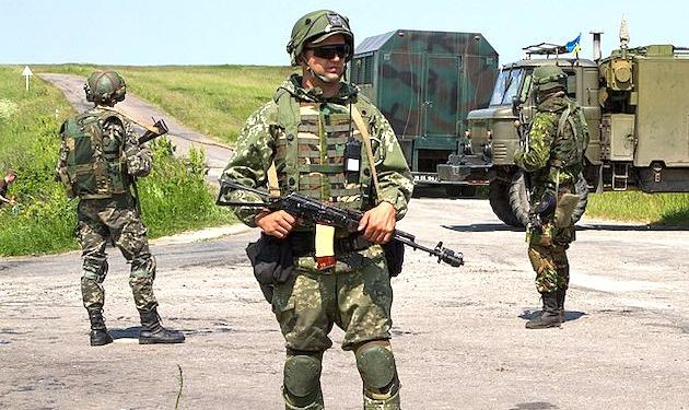 New German Foreign Minister warns Russia not to invade Ukraine