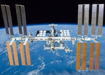 Space Station welcomes Japanese tourist for 12-day excursion
