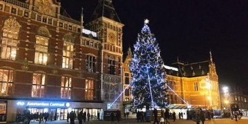 Only 4 to 6 to gather at Christmas in Holland due to Omicron