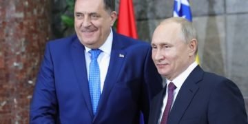 Bosnian Serb Leader Meets With Putin For Talks On Gas, Balkan Issues