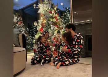 Muslim star Salah draws backlash with Christmas message