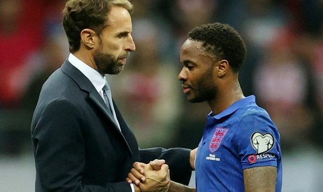 Kneeling for BLM ‘sends powerful message to kids, claims England boss