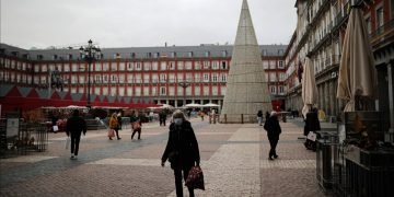 Spain smashes daily record for coronavirus infections