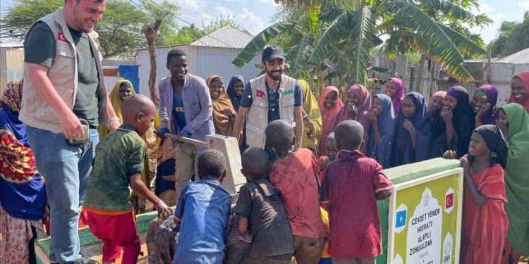 Turkish aid group to give relief amid deadly drought in Somalia