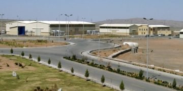 Iran Fires Missile Over Natanz in Unannounced Air Defense Drill