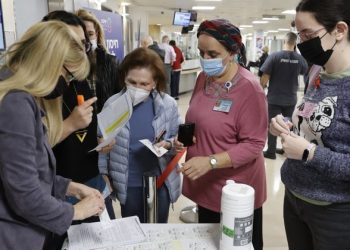 Israel Begins Clinical Trial of Fourth COVID-19 Vaccine Shot