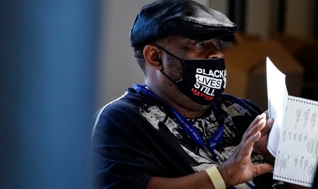 Black Voters Mull Biden’s Recordin Office