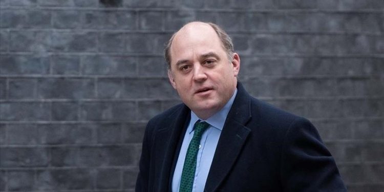 UK’s defense chief pledges military support in visit to Ukraine