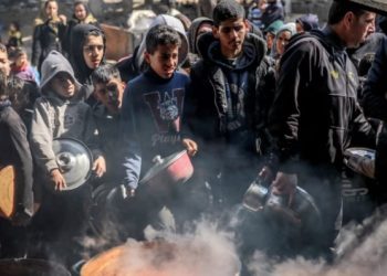 Israel blocks UN food convoy for north Gaza