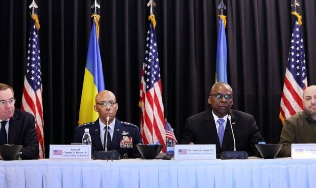 Austin: US, Free World ‘Will Not Let Ukraine Fail’