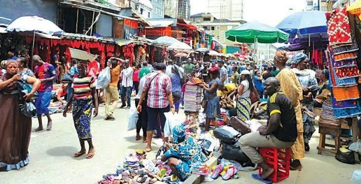 63 arrested for street trading, highway-crossing in Lagos