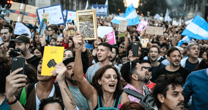 Argentines protest budget cuts to public universities 