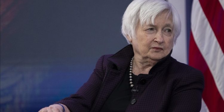 US says will not accept Chinese imports battering new industries