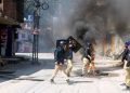 Protests against flour price turn violent in Pakistan, over 100 casualties recorded