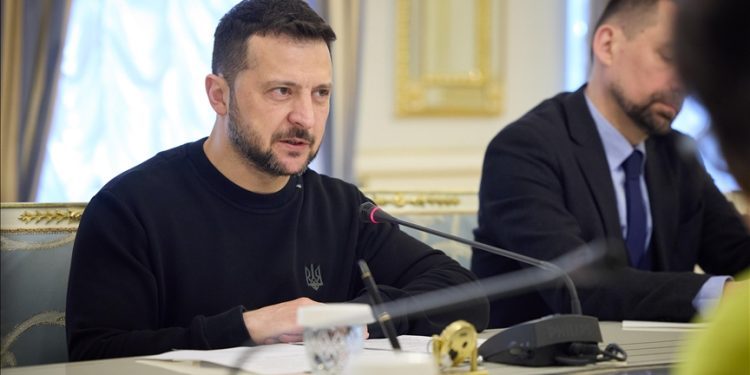 Zelenskyy, Spanish premier sign more than $1B military aid deal