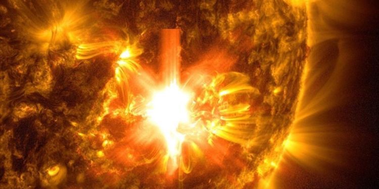 Severe geomagnetic storm hitting Earth could knock out power, electronics worldwide