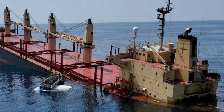 Vessel sinks in Red Sea one week after Houthi attack