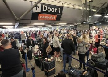 Blackout in UK Airport: 90,000 passengers affected, several flights cancelled