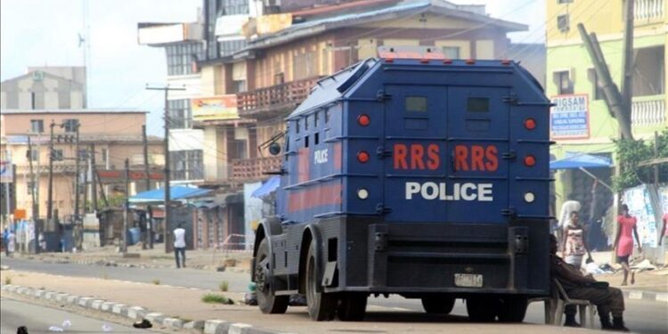 Parts of Niger under curfew as hunt on for escaped prisoners