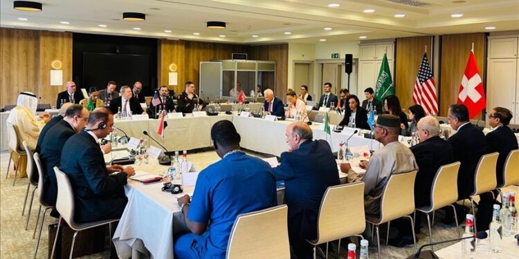 US-sponsored peace talks on Sudan begin in Geneva, with one warring faction staying away