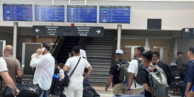 Türkiye, Italy issue travel advisories urging their citizens to return or avoid traveling to Lebanon