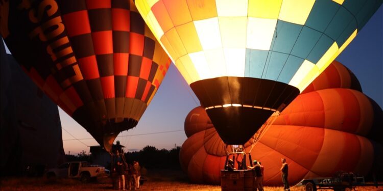 Hot air balloons elevate safari experience in Tanzania