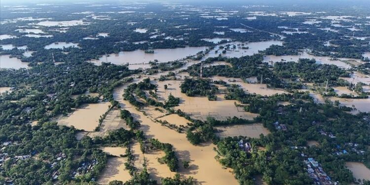 Death toll from floods in southeastern Morocco rises to 11