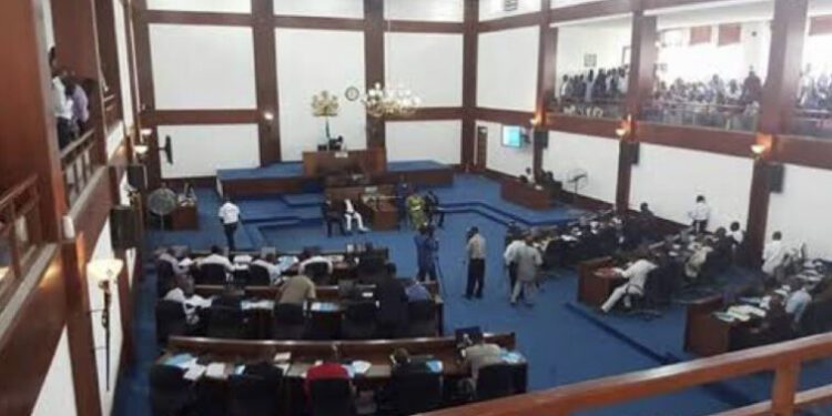 Court dismisses suit seeking to replace 27 pro-Wike lawmakers in Rivers assembly