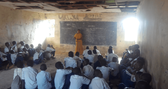 New public school students must come with chairs, hoes before admission: Ondo Government