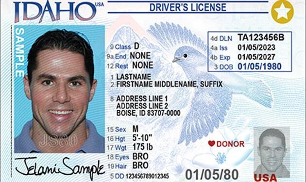 US FDA says smokers under 30 need photo IDs to buy tobacco products