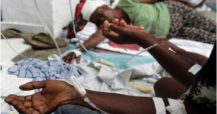 Nigeria receives 600,000 doses of cholera vaccine to contain outbreak