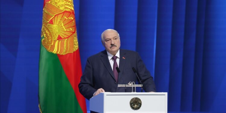 Belarusian president praises CIS as ‘regional association of 9 powerful and wealthy states’