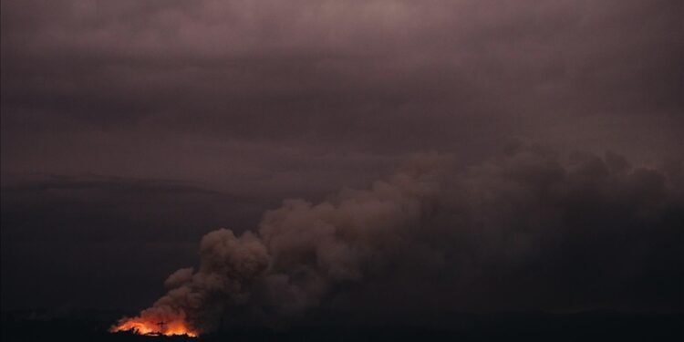 Authorities in Australia’s Victoria state issue evacuation orders due to bushfire spread danger