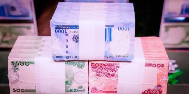Naira’s value appreciates by 2.6% against dollar