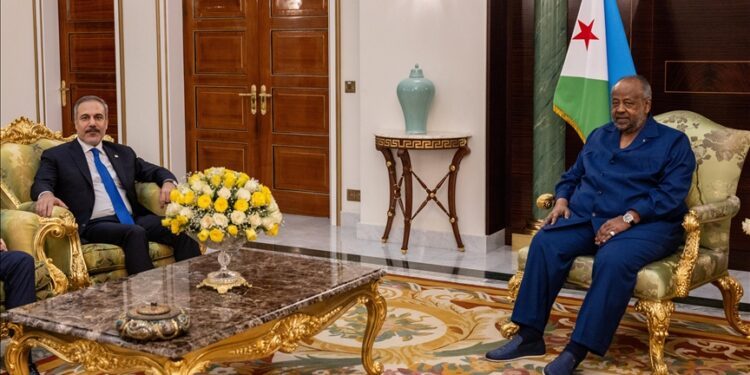 Turkish foreign minister meets with Djibouti’s president as part of Türkiye-Africa conference