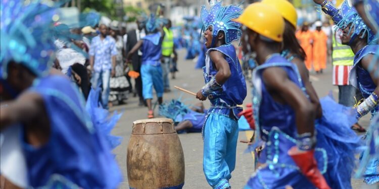 Stampede at student carnival in southwestern Nigeria leaves 32 children dead