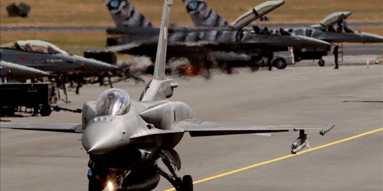 France withdraws fighter jets from Chad over disagreement