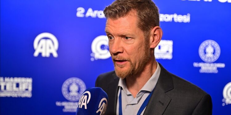 Copyright vs. freedom of speech: Legal scholar takes on challenges in digital age, calls for ‘balance’