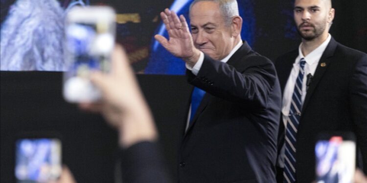 Poll shows rise in popularity of Israeli Premier Netanyahu’s party amid finance minister’s decline