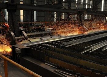 Global crude steel production sees modest growth in November