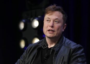 Elon Musk’s support for far-right figures outrage UK politicians