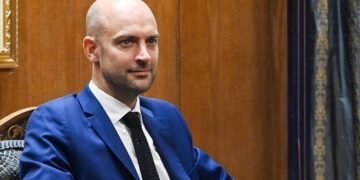 Paris’ top diplomat flies to DR Congo after attacks on French embassy