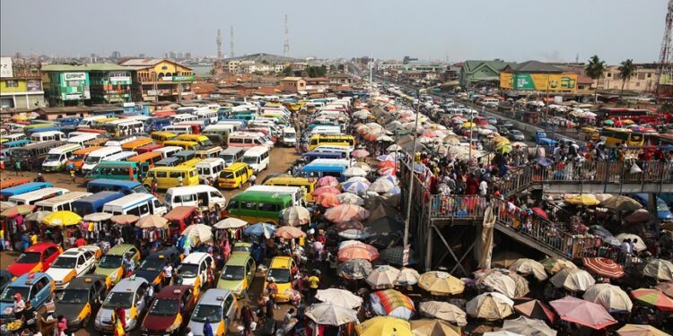 Ghanaians hit hard after fire destroys country’s largest used clothes market