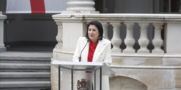 Ex-Georgian president adamant to perform ‘presidential functions’ from her new office in Tbilisi